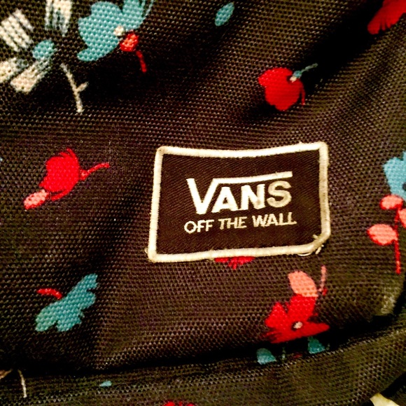 ***SOLD*** Vans backpack - Picture 3 of 3